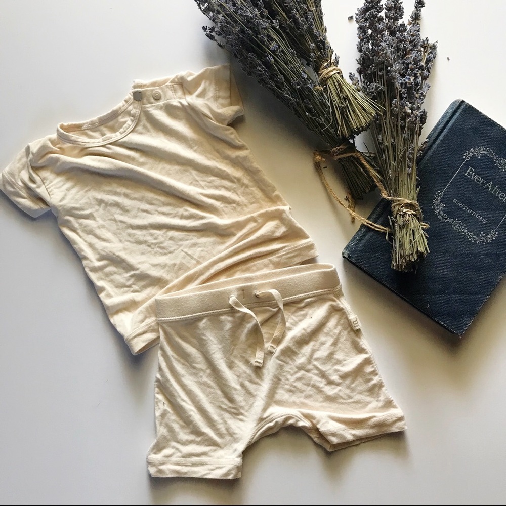 { boody baby shorts & shirt set }